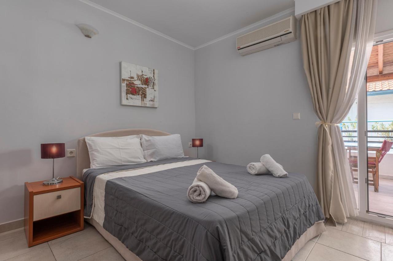 פפקוהורי Adonis Hotel חדר תמונה