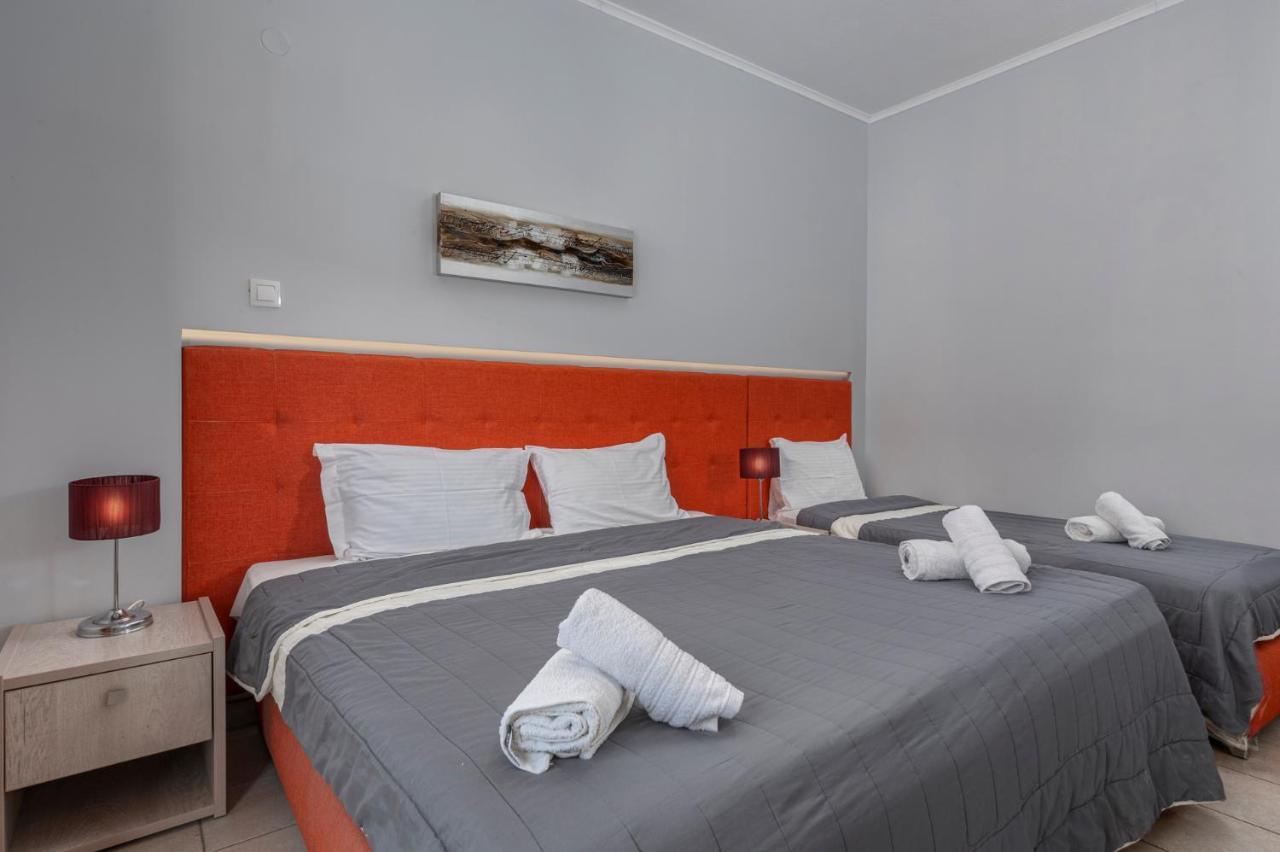 פפקוהורי Adonis Hotel מראה חיצוני תמונה