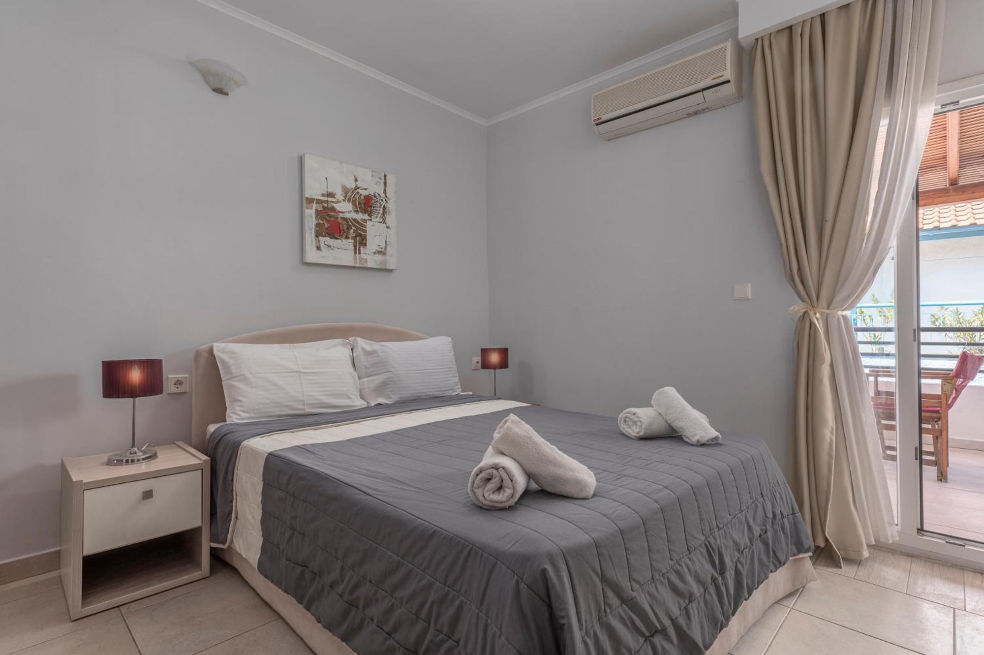 פפקוהורי Adonis Hotel חדר תמונה
