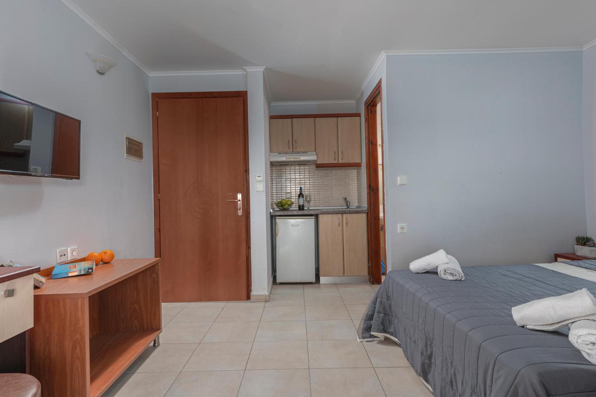 פפקוהורי Adonis Hotel חדר תמונה